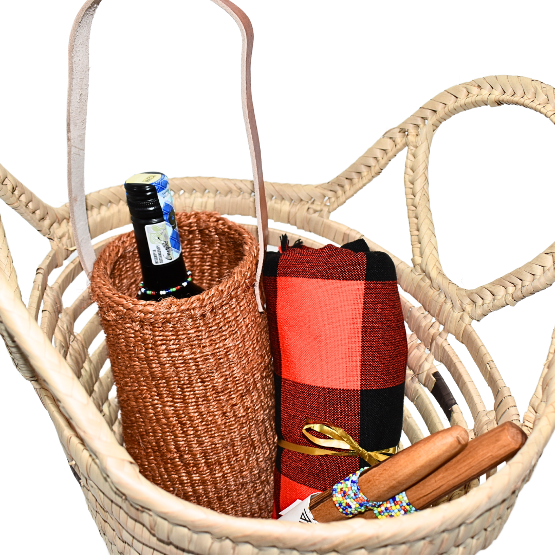 Rafiki Gift Package- Maasai shawl |Unique, Ethical and Sustainable Corporate Gift