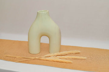 Wishbone Vase (1)