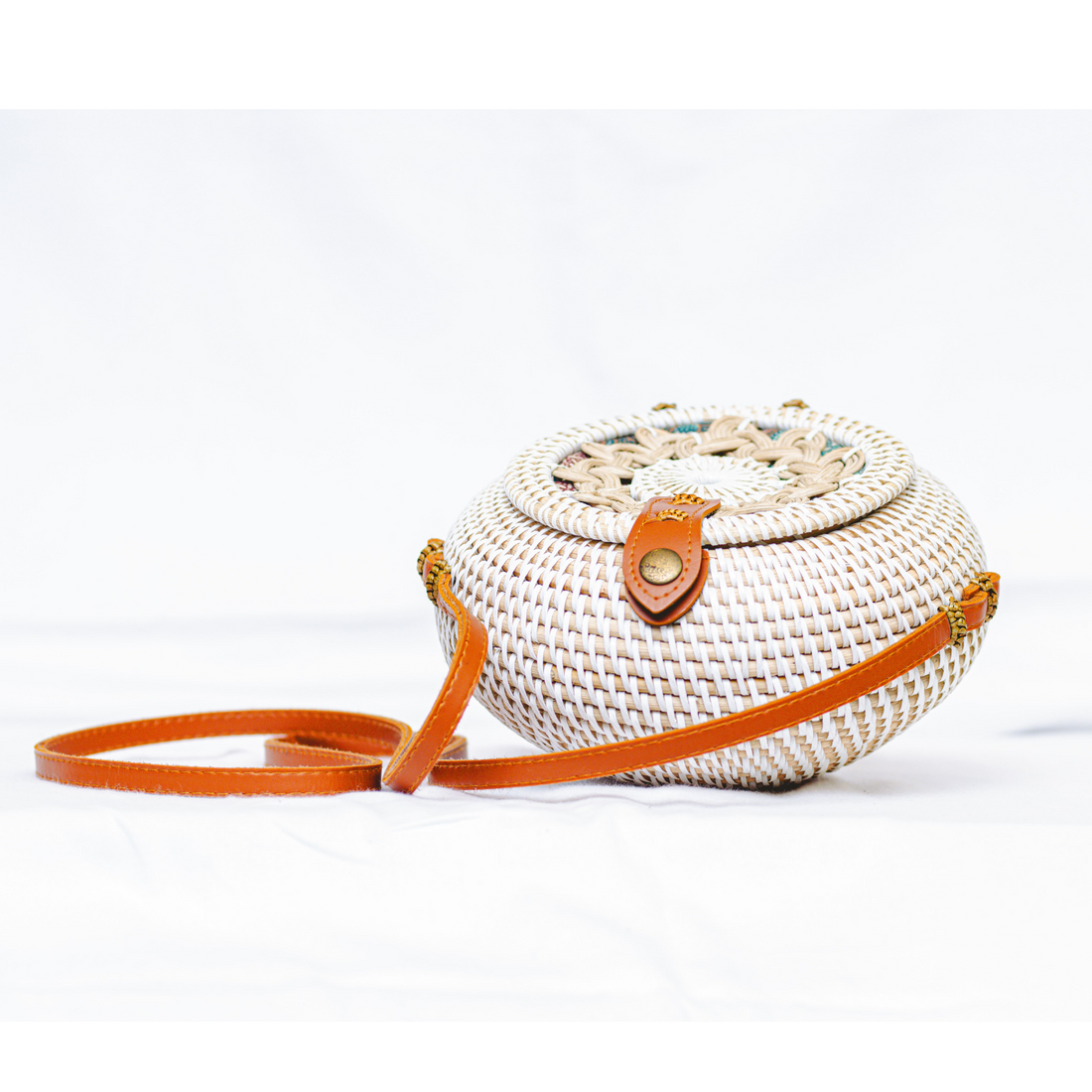 Oval Rattan Sling Bag | Summer Crossbody Bag