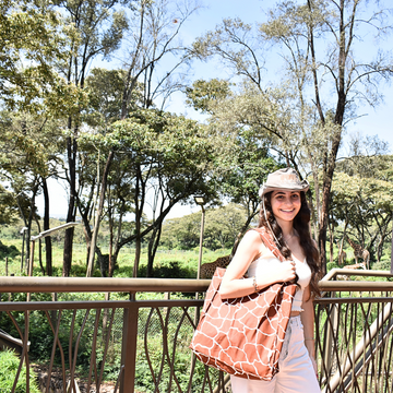 Lightweight Safari Tote bag | Giraffe | Shopping Bag