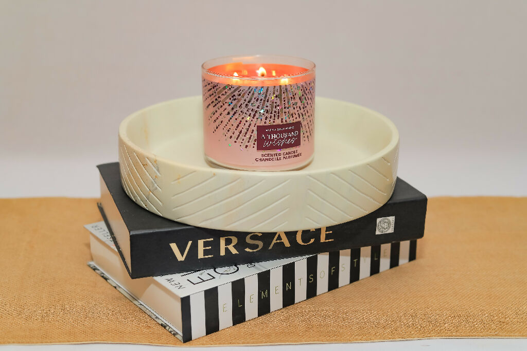 Stripped catch-all tray