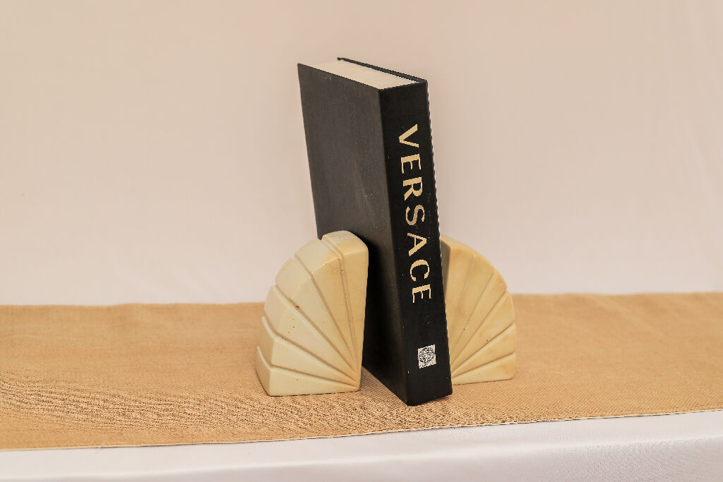 Fan bookend
