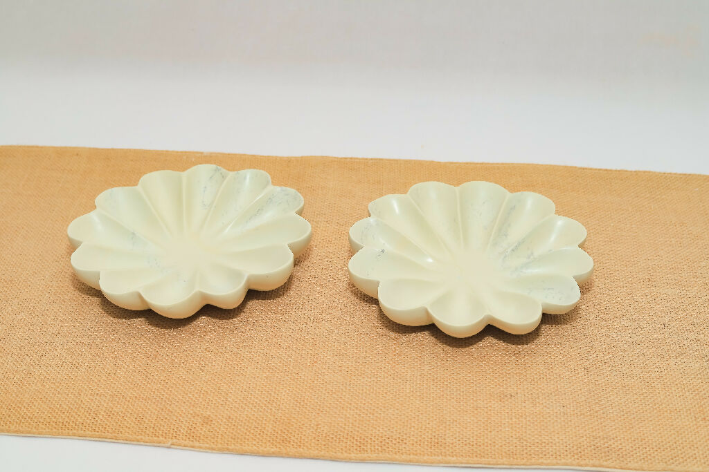 Lotus trinket dish (1)