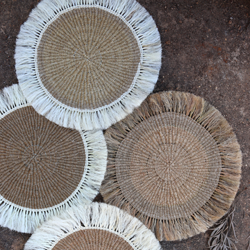Natural sisal placemats with white fringe