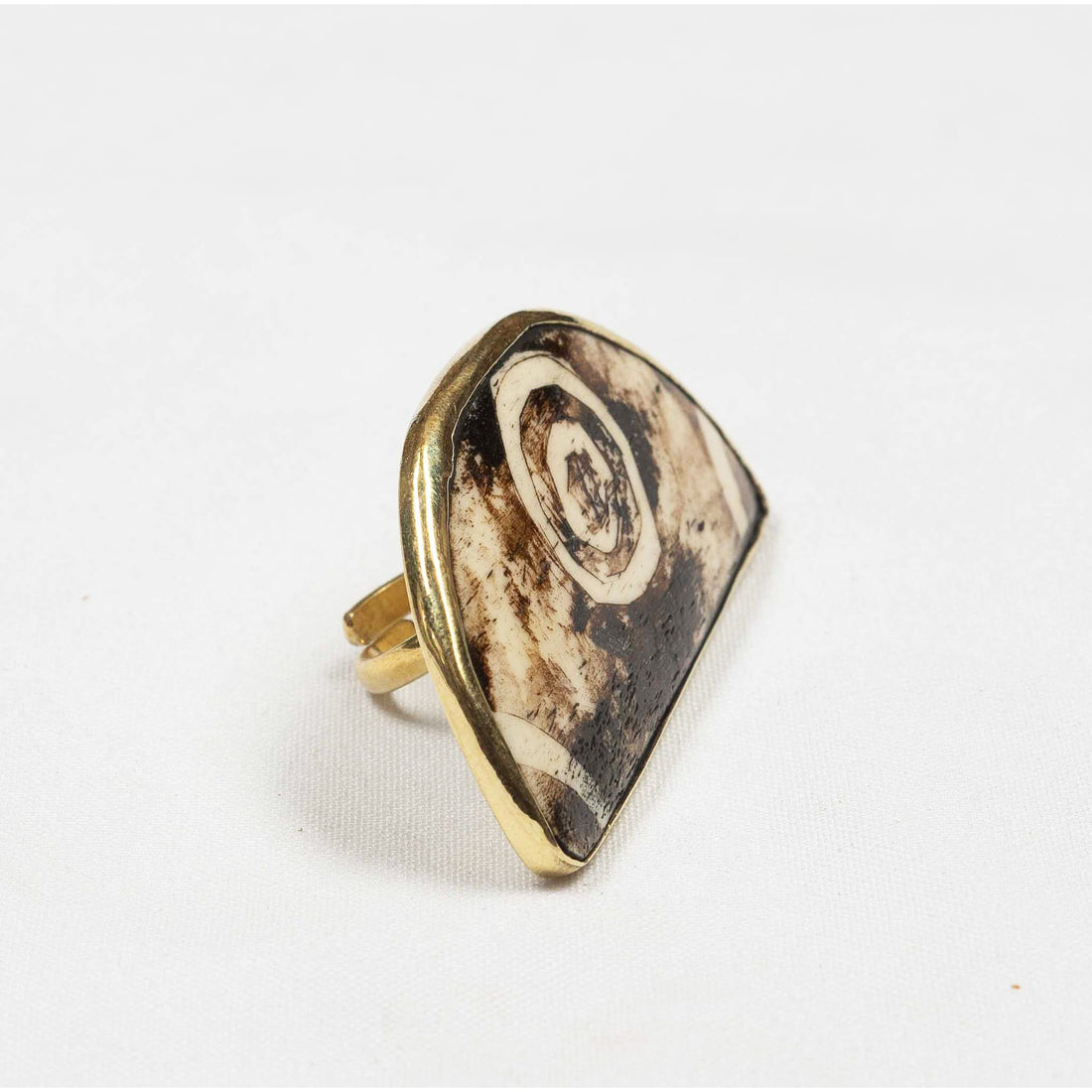 African Ring - Authentic African handicrafts | Clothing, bags, painting, toys & more - CULTURE HUB by Muthoni Unchained
