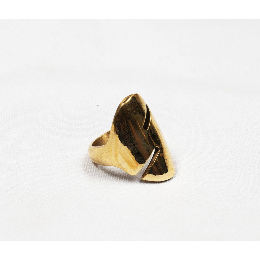 African Ring - Authentic African handicrafts | Clothing, bags, painting, toys & more - CULTURE HUB by Muthoni Unchained