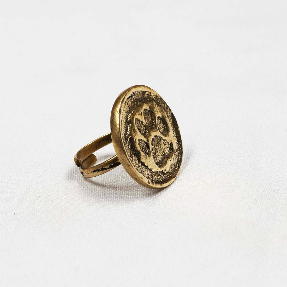 African Ring - Authentic African handicrafts | Clothing, bags, painting, toys & more - CULTURE HUB by Muthoni Unchained