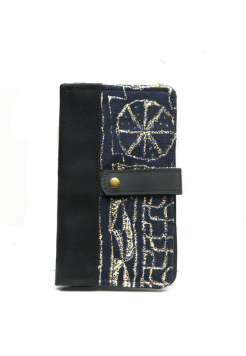 NAIROBI Long passport holder