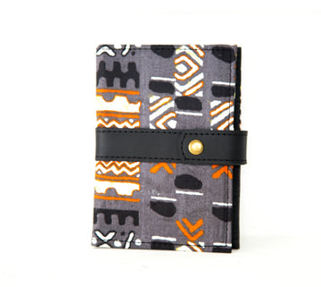Safiri passport holder