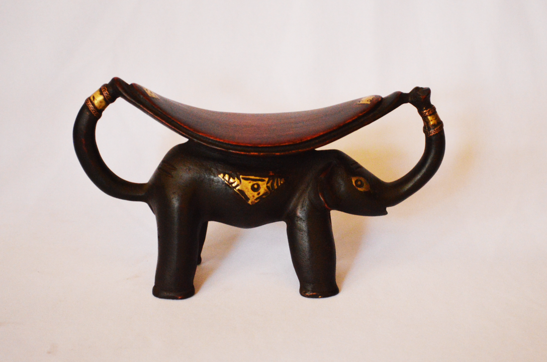 Dinka elephant headrest - Authentic African handicrafts | Clothing, bags, painting, toys & more - CULTURE HUB by Muthoni Unchained