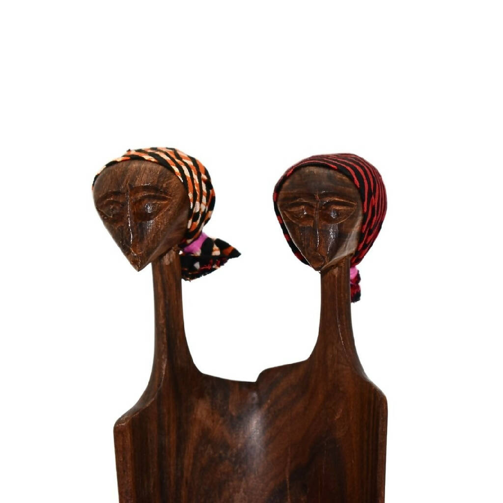 Hand-carved Oak Wood Sculpture | Pencil Holder