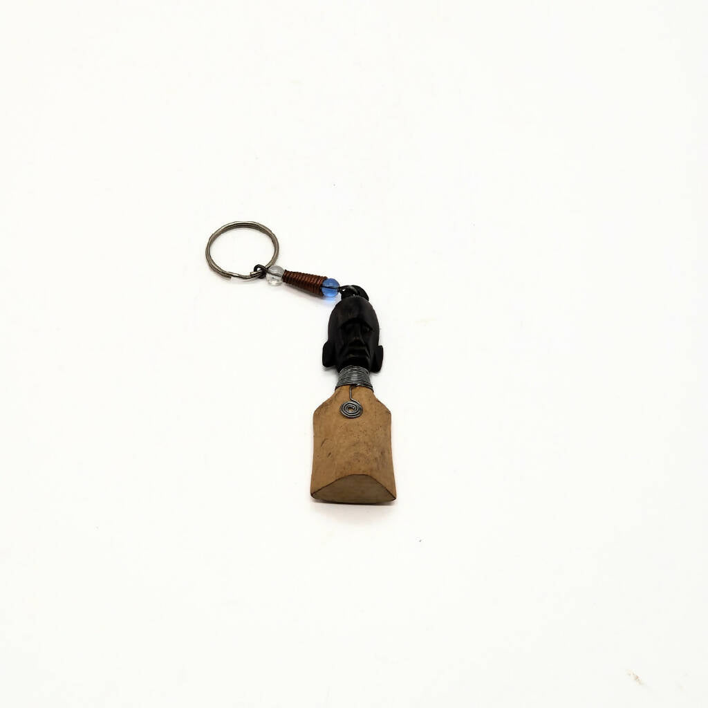 African Wooden Keyholder