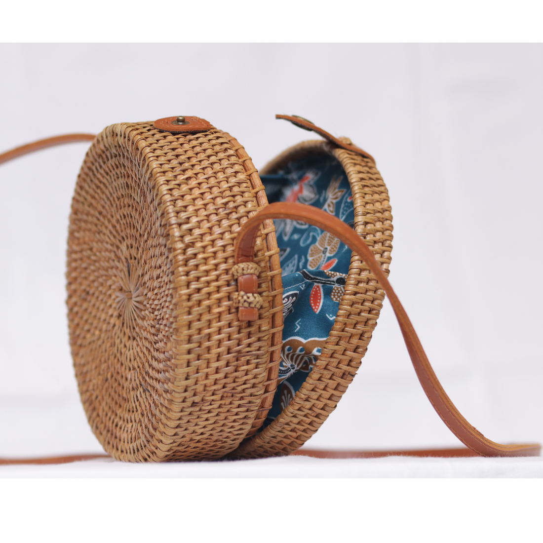 Brown Rattan Sling Bag with Collected Shells | Summer Crossbody Bag