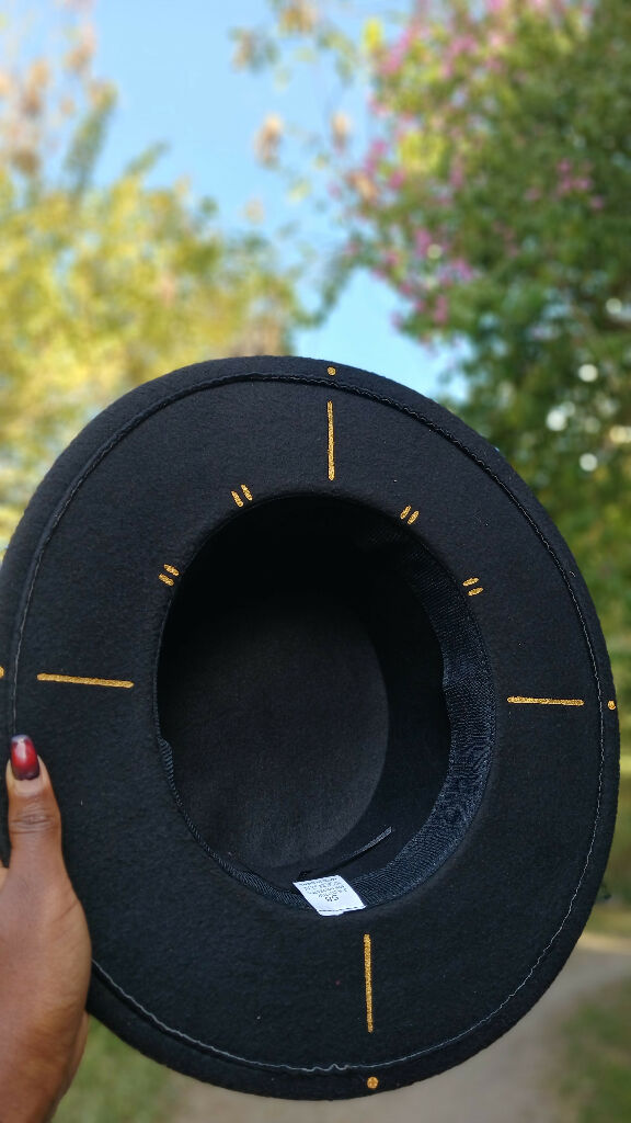 Custom hand painted fedora | Black fedora - Mawu Africa