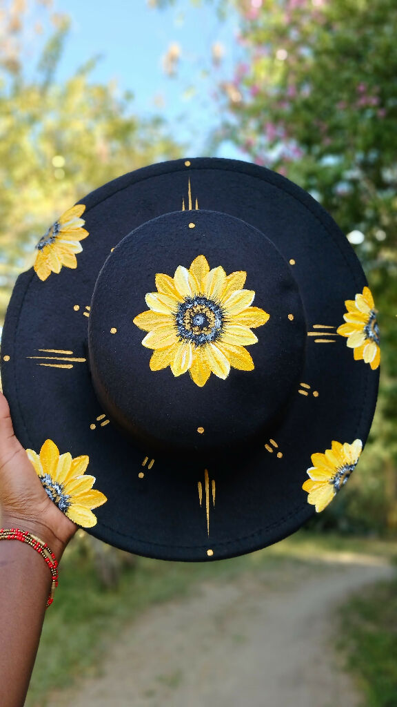Custom hand painted fedora | Black fedora - Mawu Africa