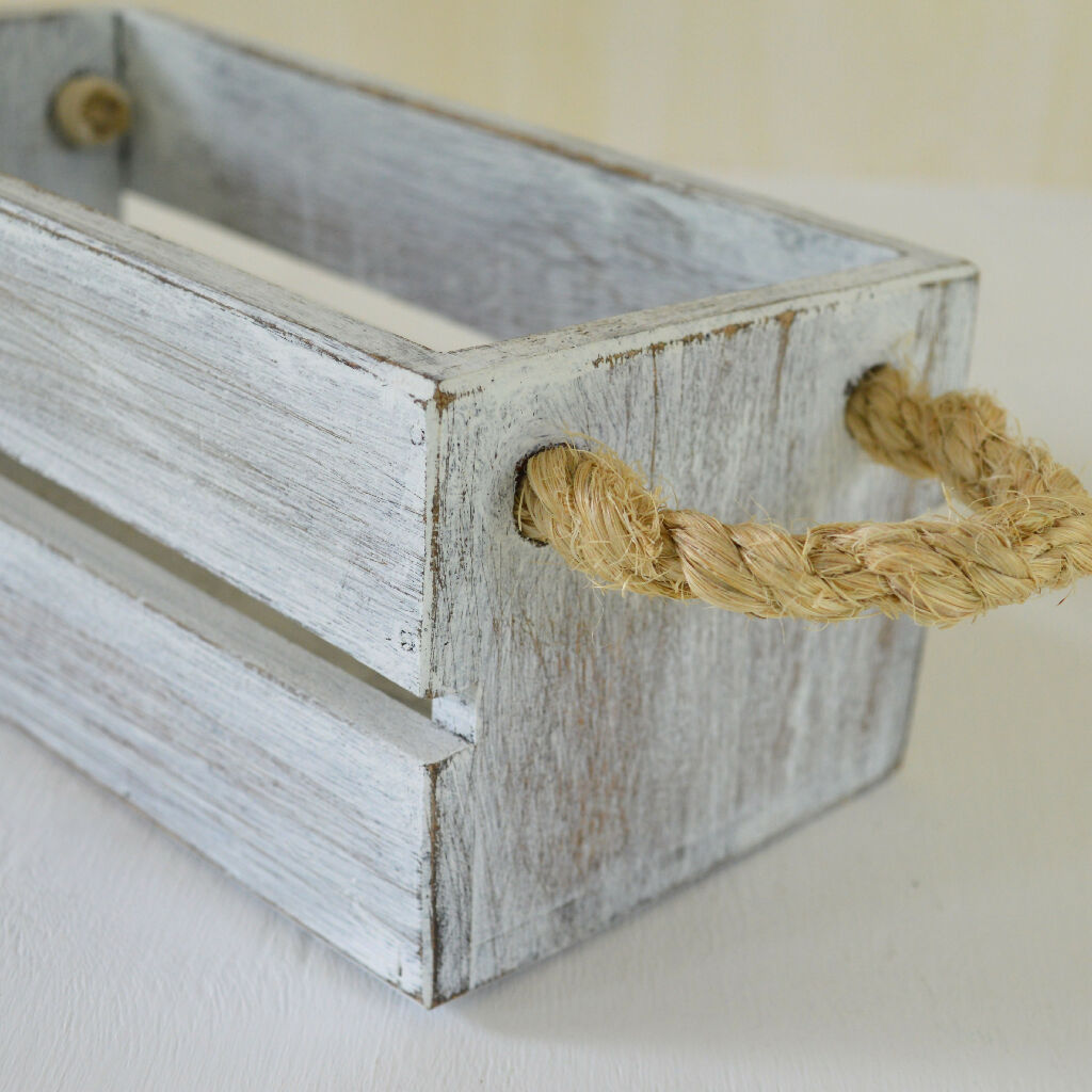 Crate_small_dark white_03