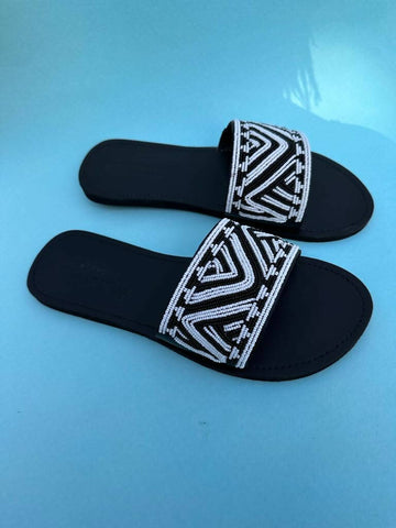 Zebra Beaded Sandals| Black & White