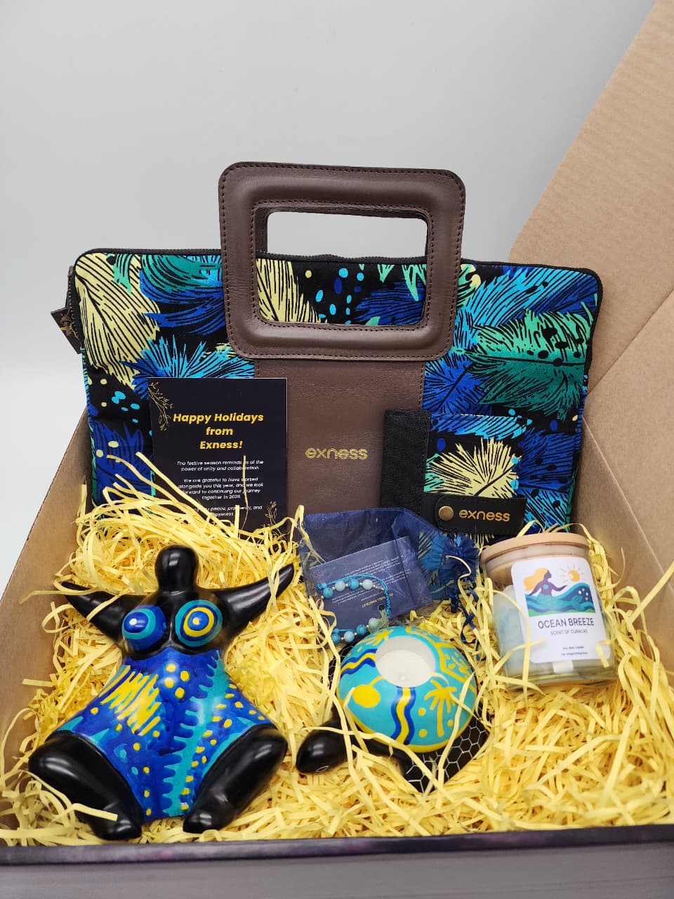 Custom Corporate Gift Package