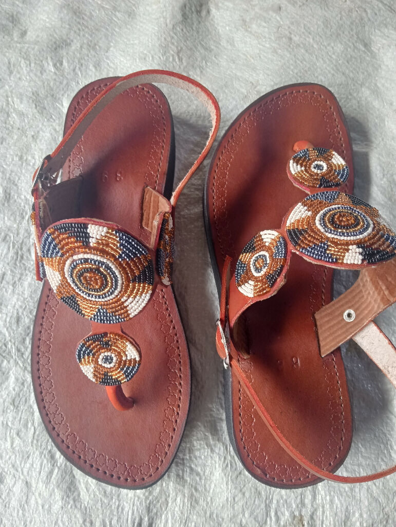 Leather Wedge Sandals- Earth circle