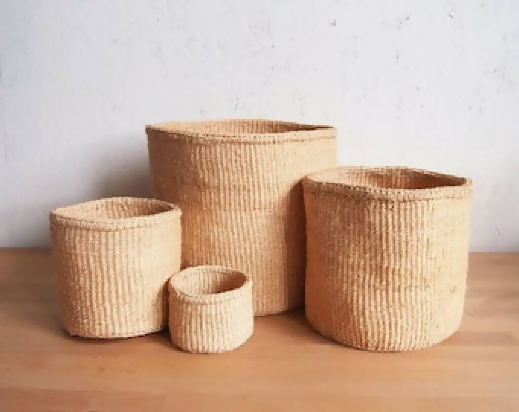 A set of 3 sisal storage baskets | Brown