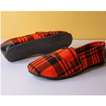 Red Hatua Men shoes