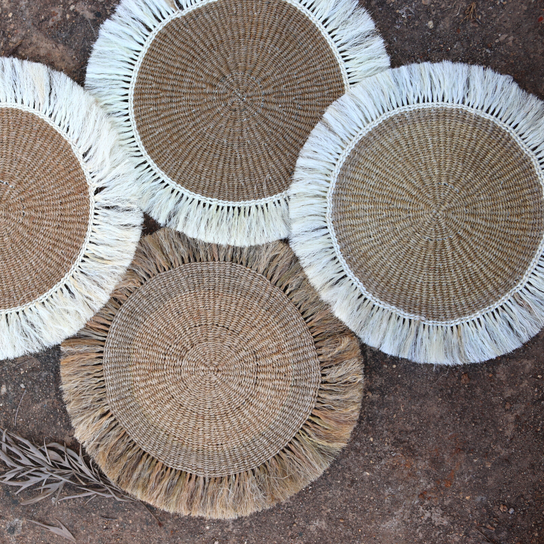 Natural sisal placemats with white fringe