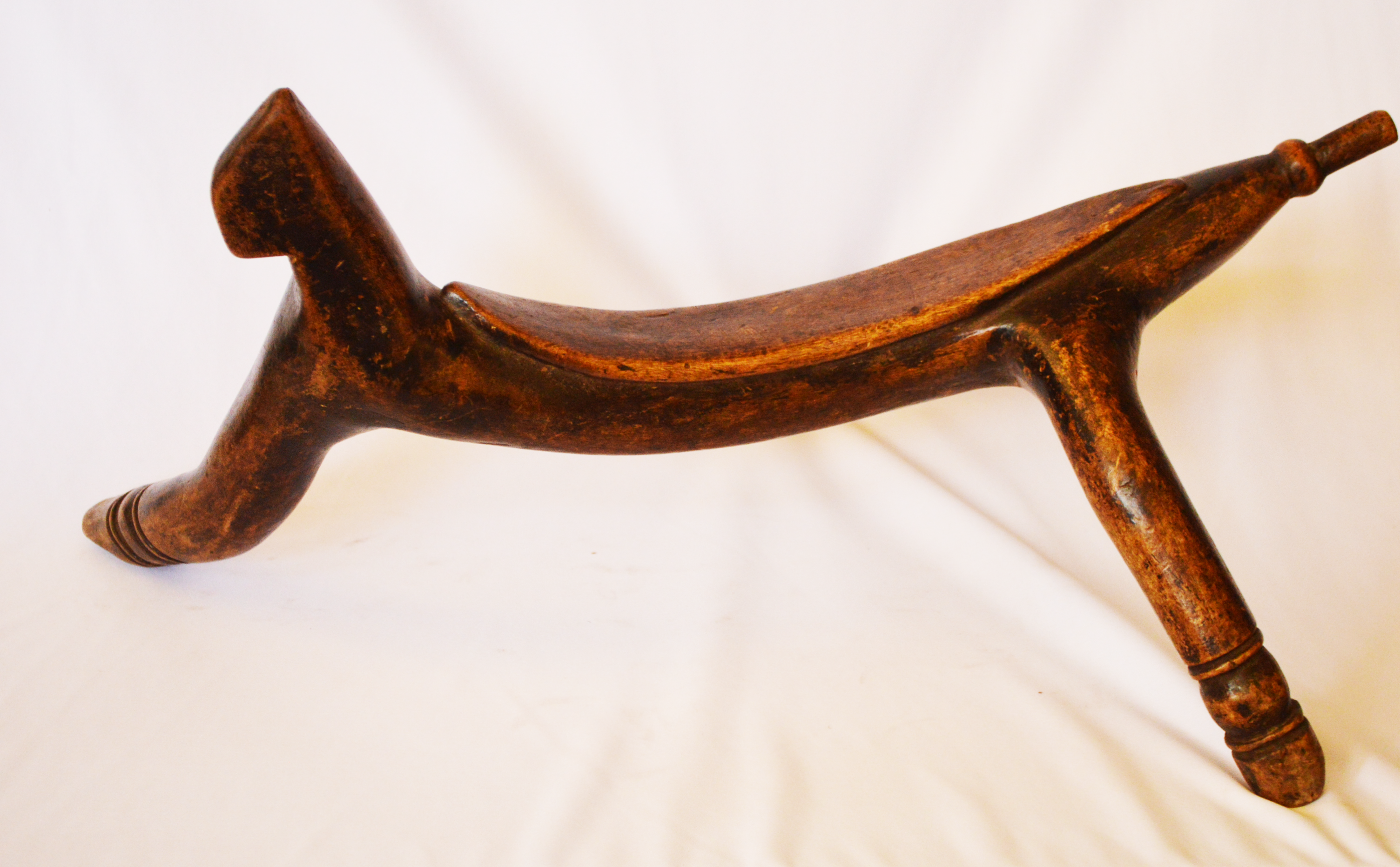 Toposa Fish Toposa 3 legged headrest – Mawu Africa
