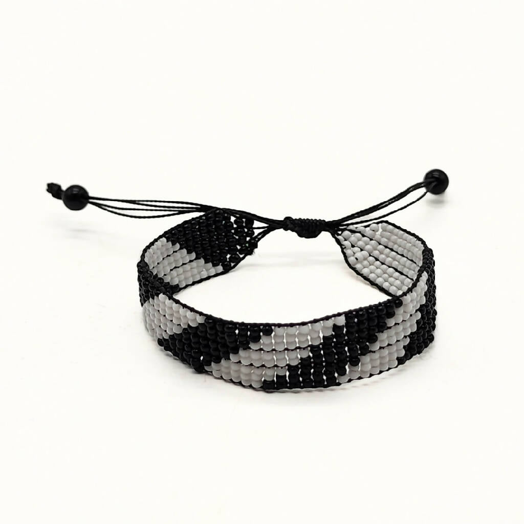 Black and white Beaded Bracelet