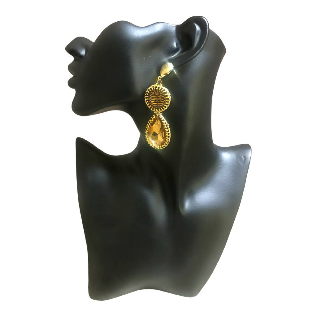 Gold water drop earrings